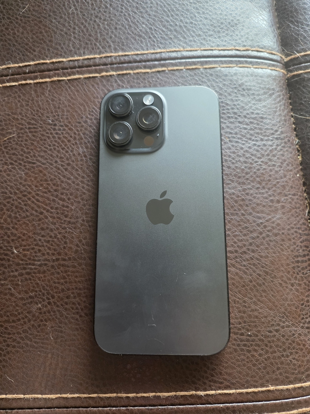 Apple iPhone 17 Pro Max - Black